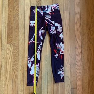 Athleta purple floral leggings